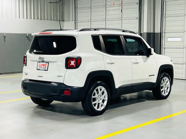 Used 2019 Jeep Renegade Latitude w/ Cold Weather Group image 17