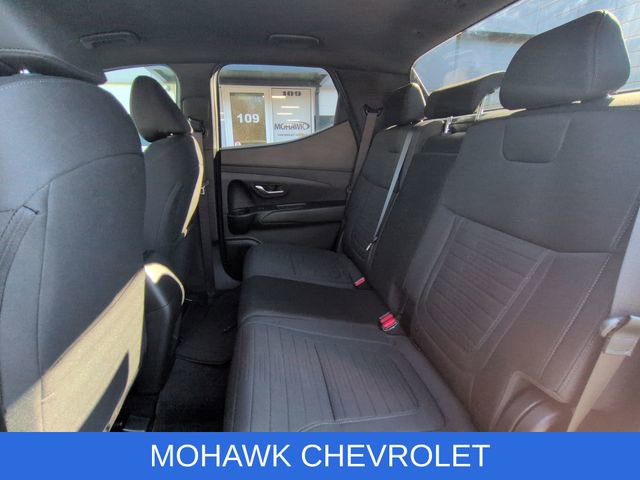 Used 2023 Hyundai Santa Cruz SE AWD/4WD image 22