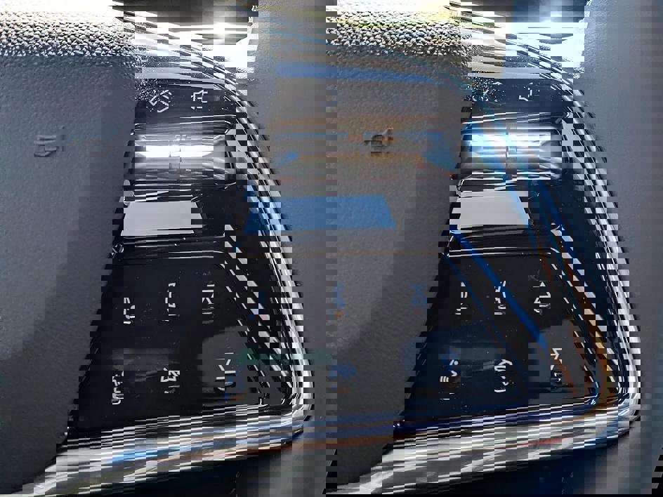 New 2026 Cadillac Optiq Sport 1 image 17