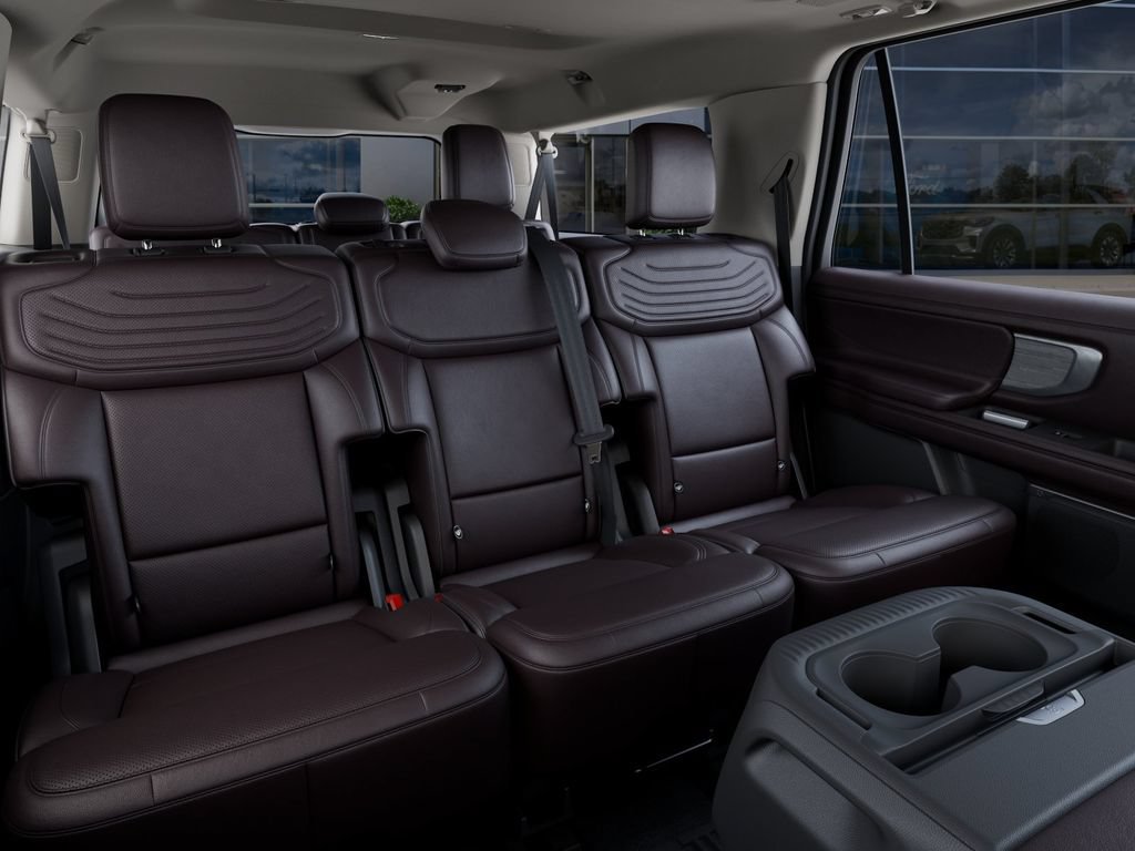 New 2027 Ford Expedition Max Platinum w/ Platinum Ultimate Package AWD/4WD image 11