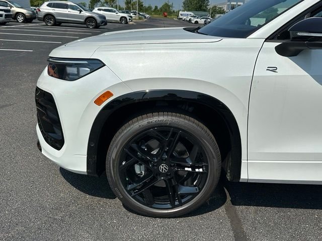 New 2026 Volkswagen Tiguan SE R-Line AWD/4WD image 7