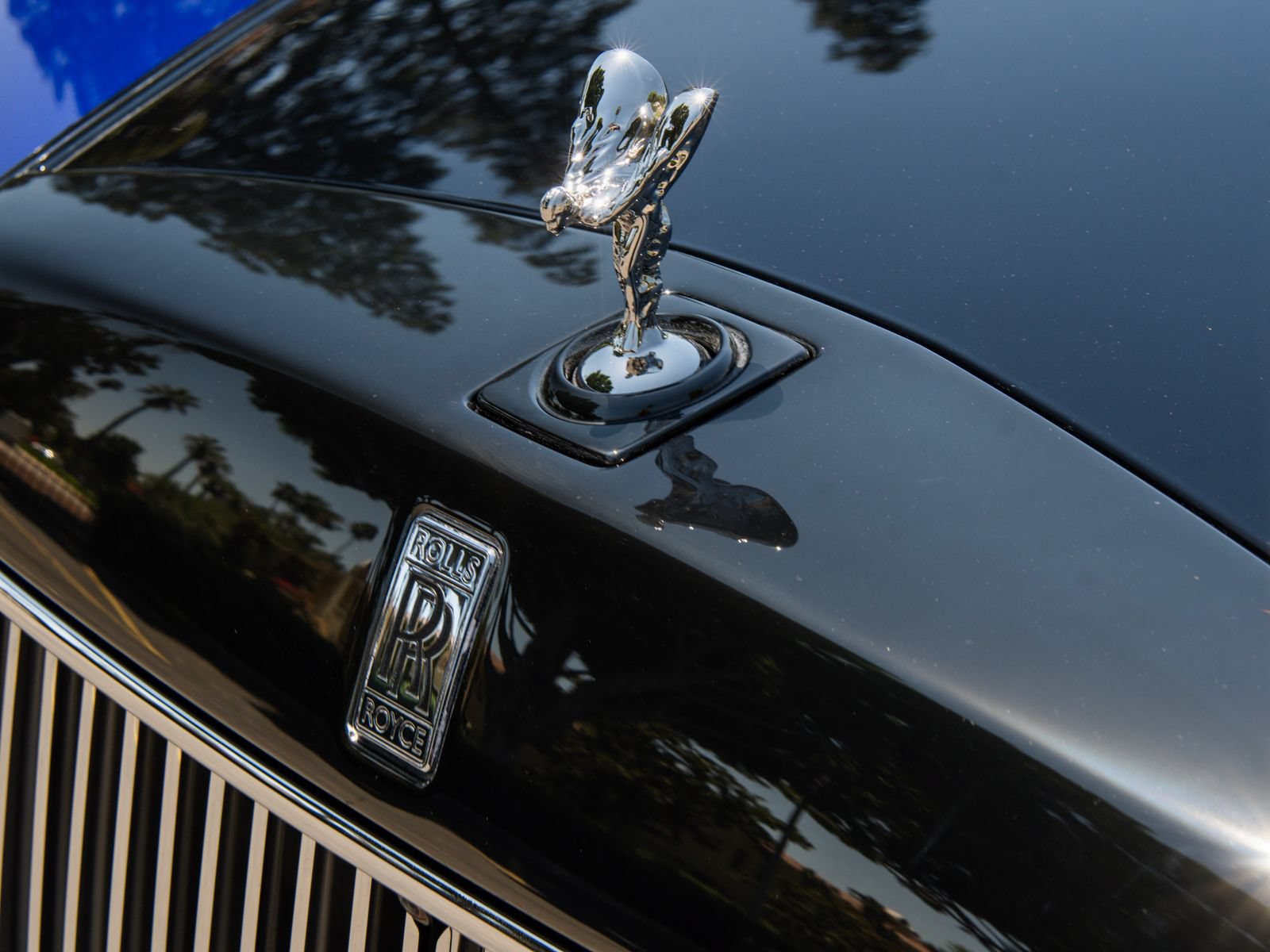 New 2027 Rolls-Royce Phantom Sedan RWD image 38