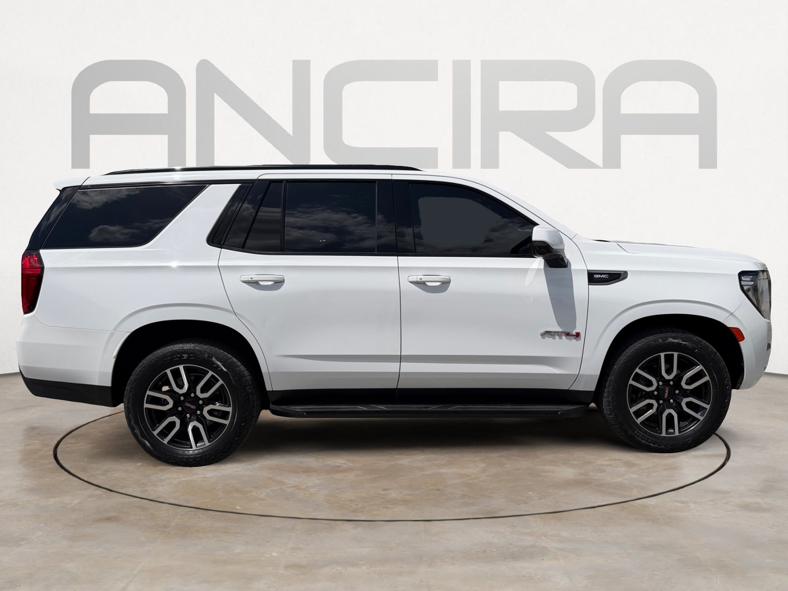 Used 2021 GMC Yukon AT4 w/ Rear Media and Nav Package AWD/4WD image 8