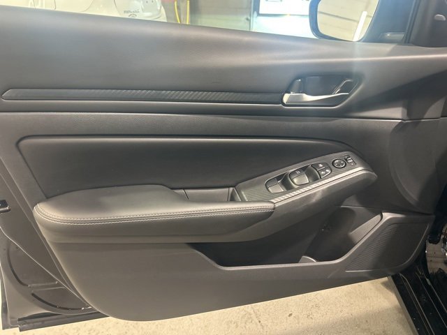 New 2025 Nissan Altima 2.5 SV image 15