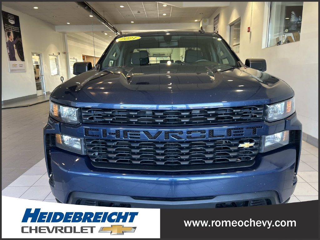 Used 2021 Chevrolet Silverado 1500 Custom AWD/4WD image 41