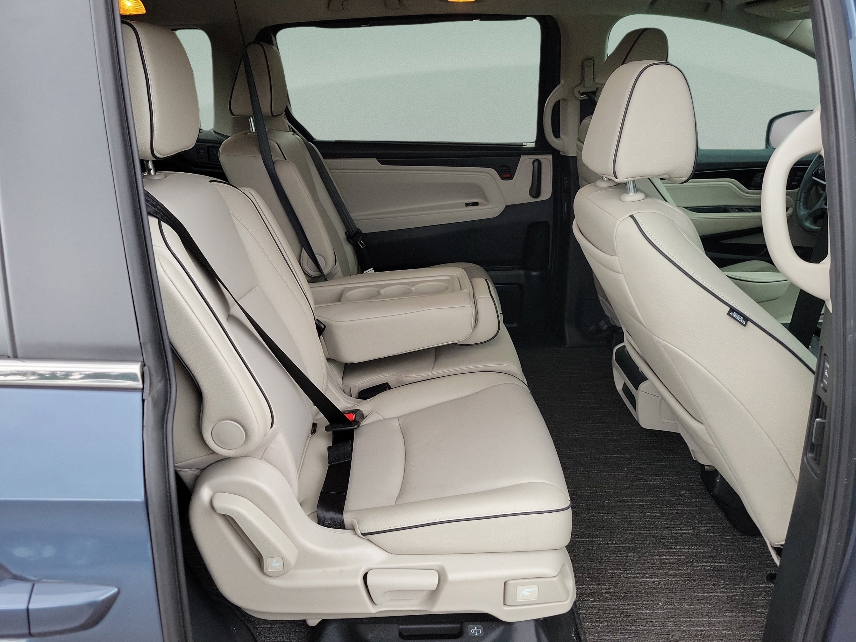 Certified 2025 Honda Odyssey Touring image 10