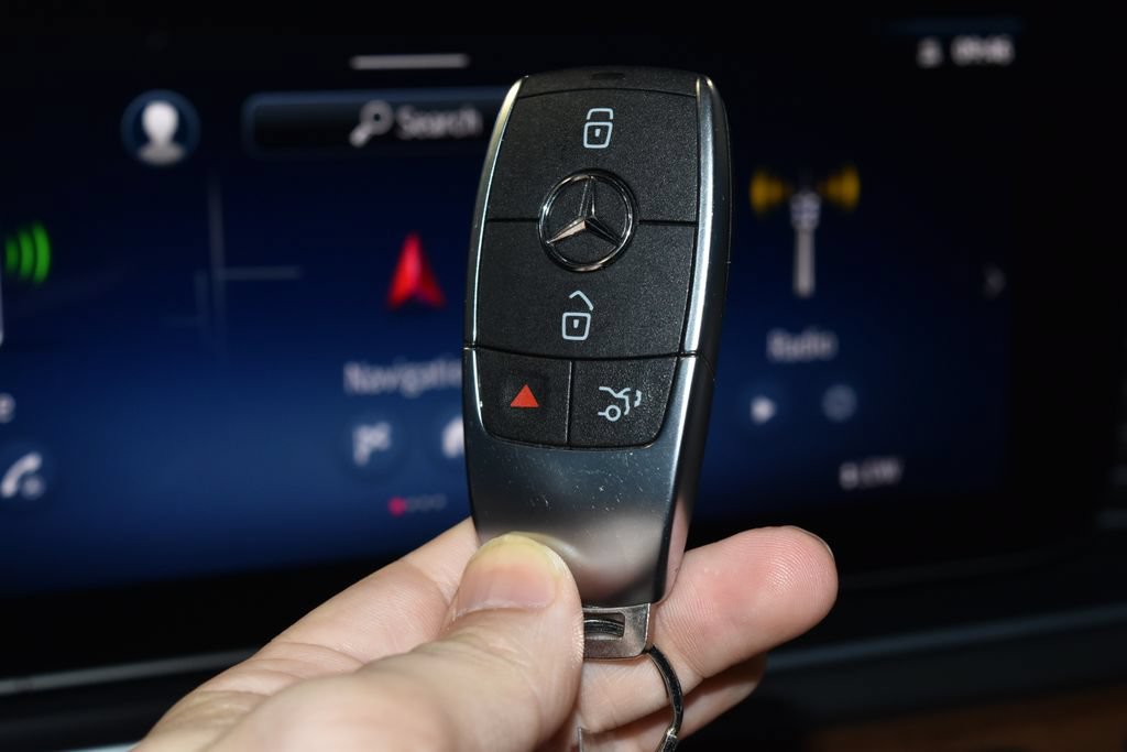 Certified 2025 Mercedes-Benz GLE 350 4MATIC image 17