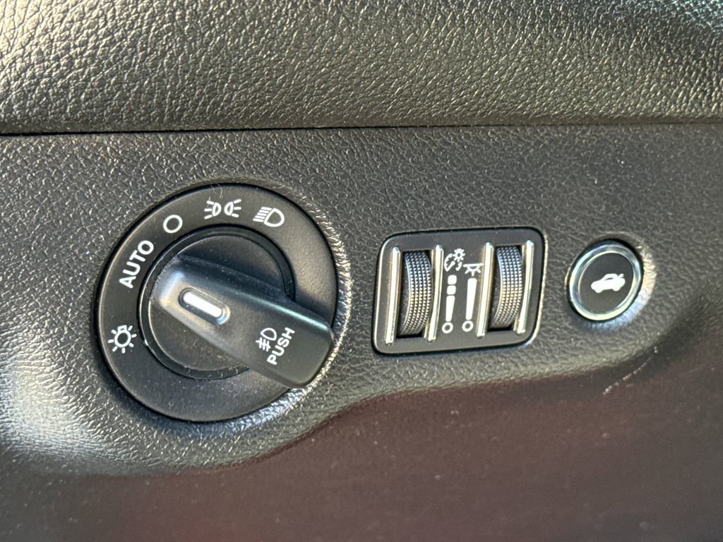 Used 2021 Dodge Challenger R/T image 21