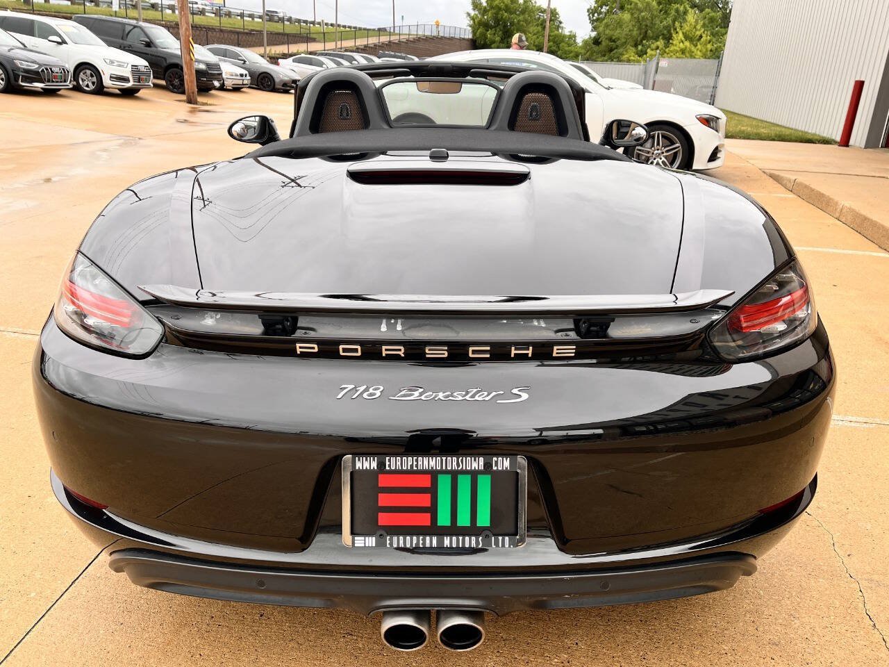 Used 2017 Porsche 718 Boxster S RWD image 11