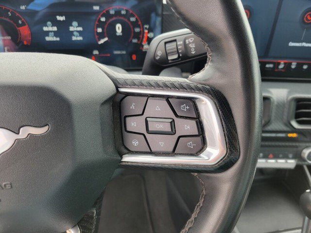 Used 2024 Ford Mustang Convertible image 17