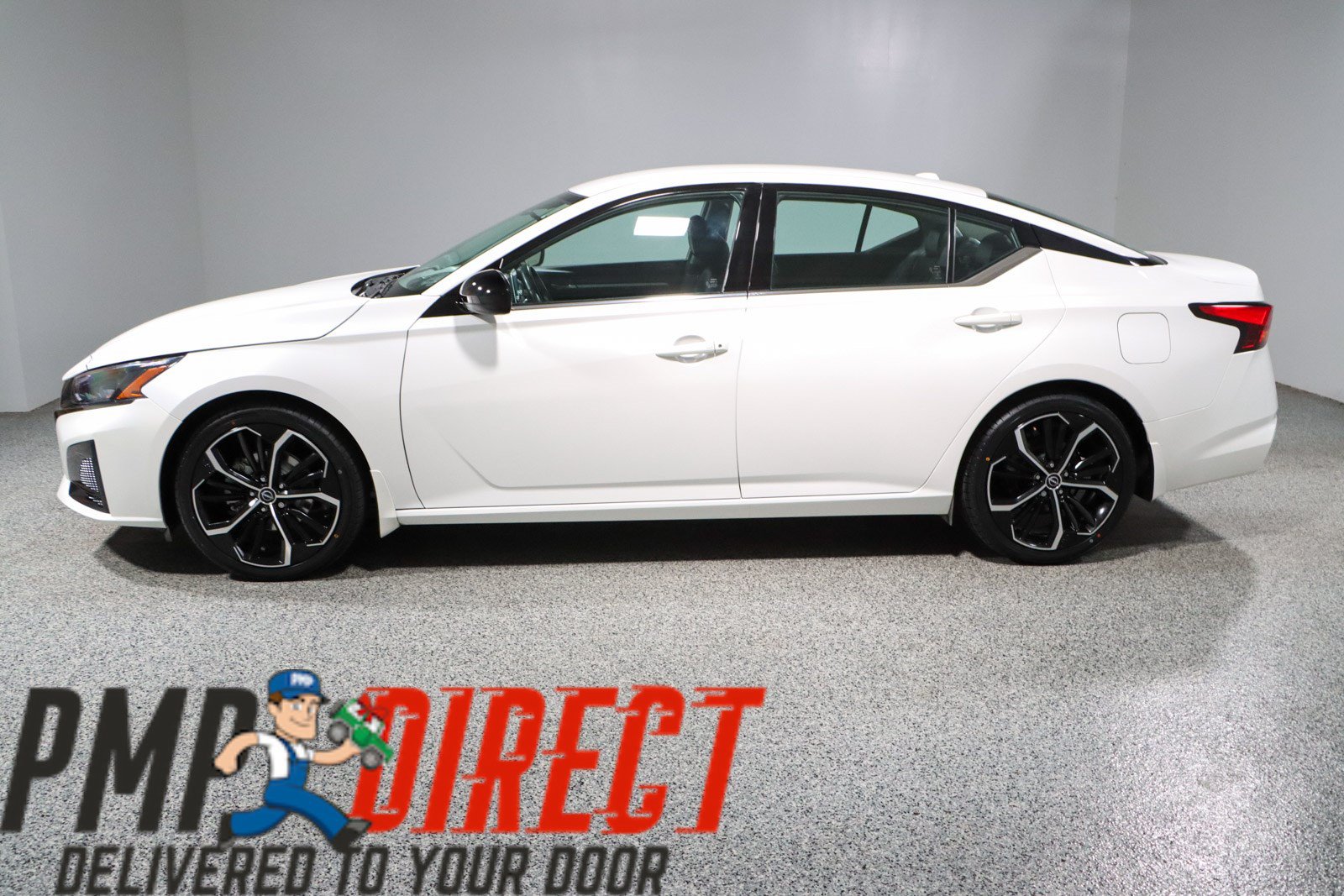 Used 2023 Nissan Altima 2.5 SR FWD image 8