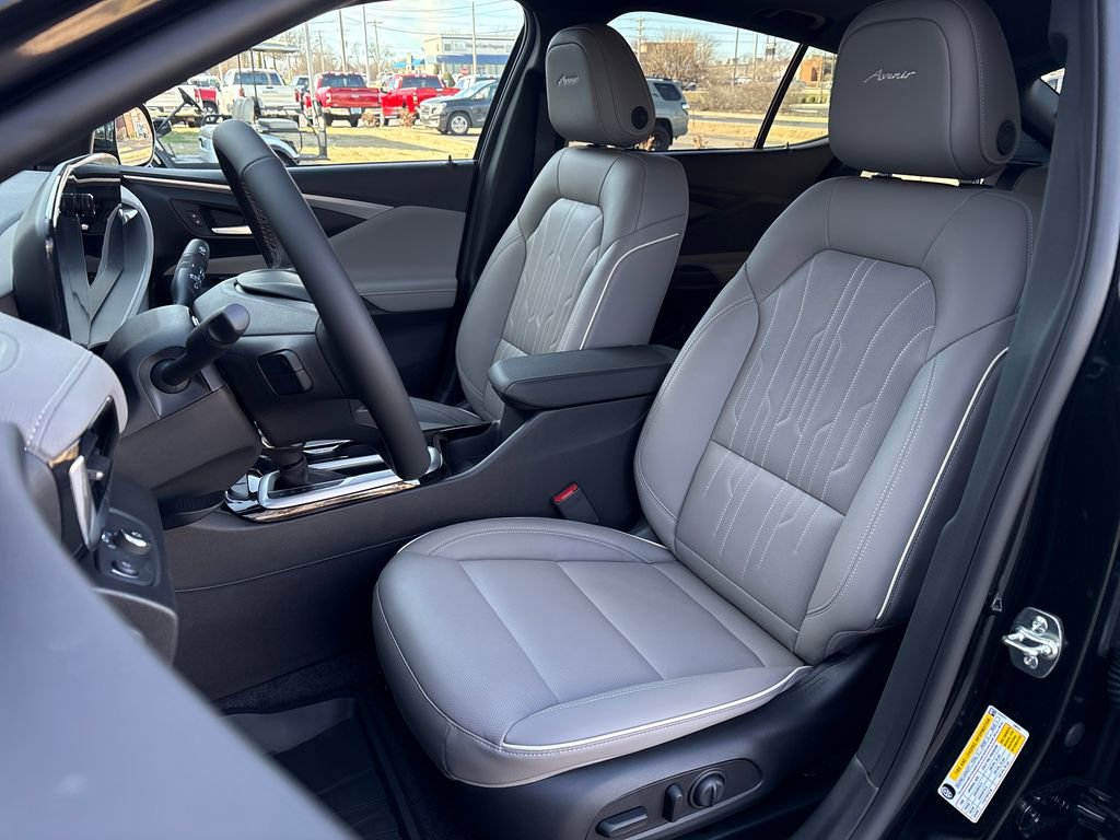 New 2026 Buick Envista Avenir image 13