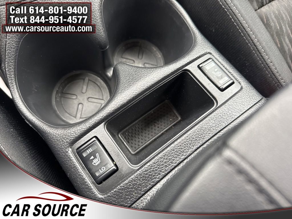 Used 2018 Nissan Rogue SV w/ Premium Package image 29