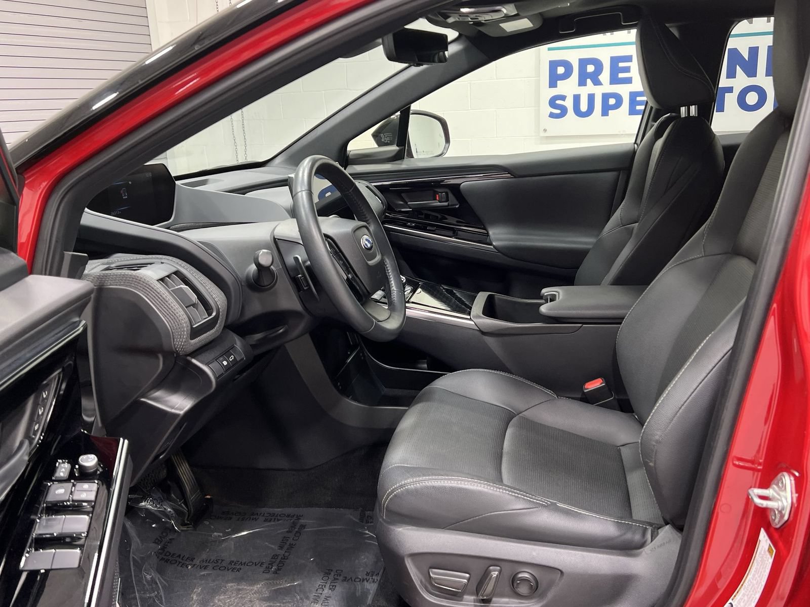 Used 2023 Subaru Solterra AWD image 11