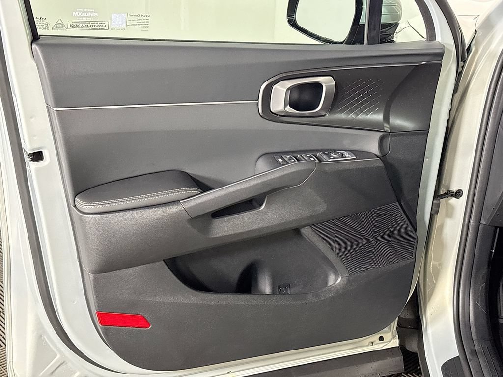 New 2026 Kia Sorento EX AWD/4WD image 10