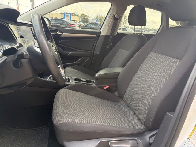 Used 2021 Volkswagen Jetta S w/ Driver Assistance Package image 15