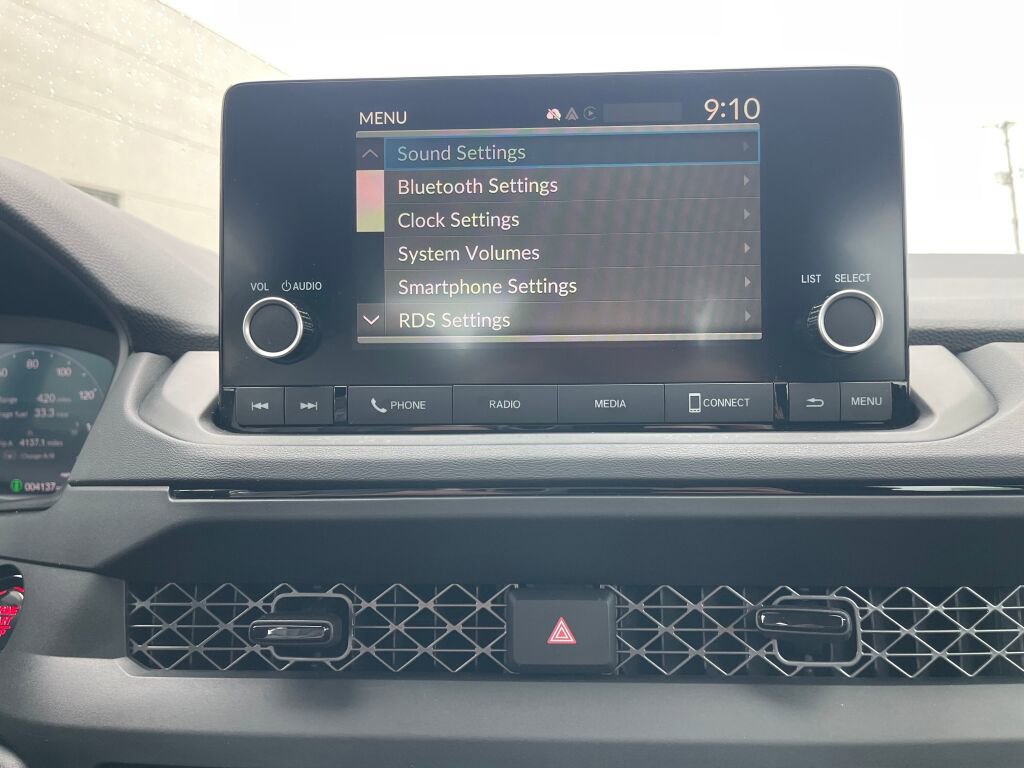 Certified 2025 Honda Accord LX image 9