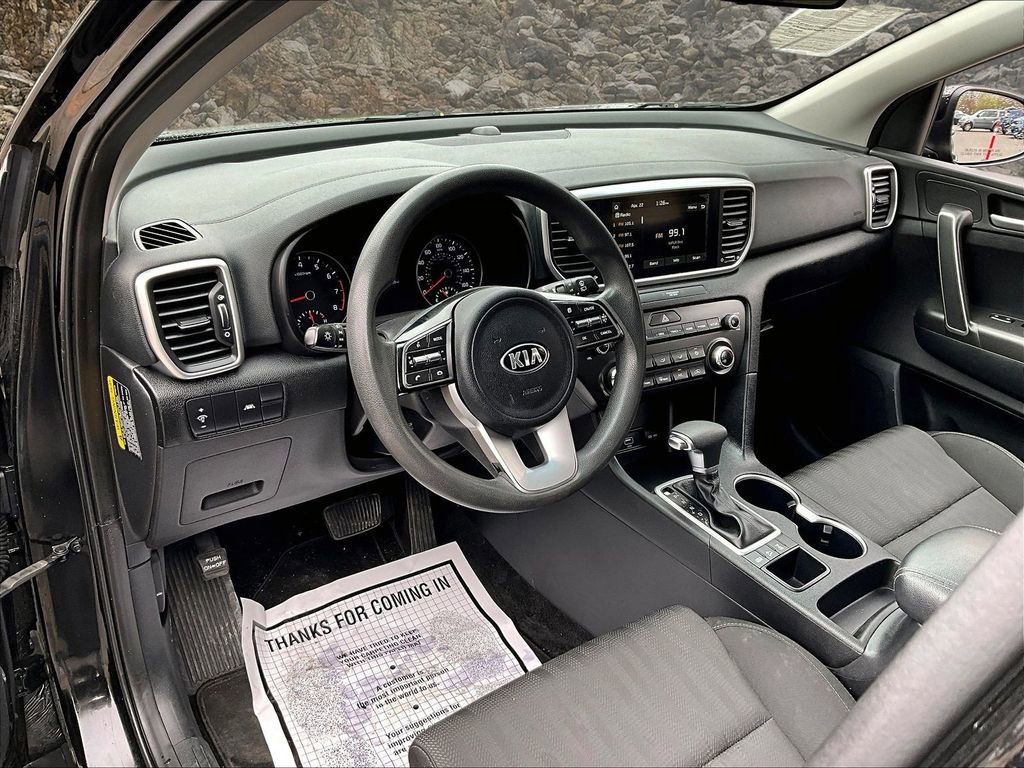 Used 2021 Kia Sportage LX AWD/4WD image 11