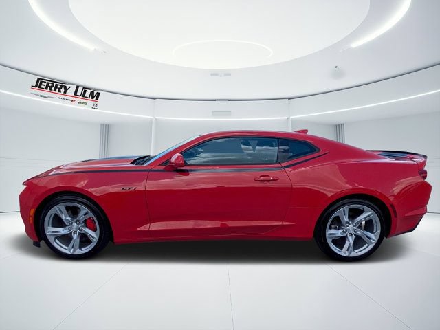 Used 2022 Chevrolet Camaro LT RWD image 6