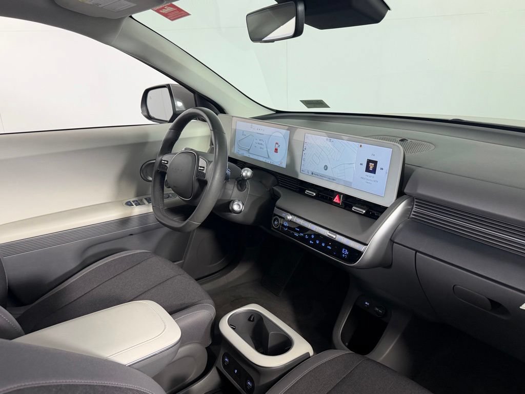 Used 2024 Hyundai Ioniq 5 SEL RWD image 30