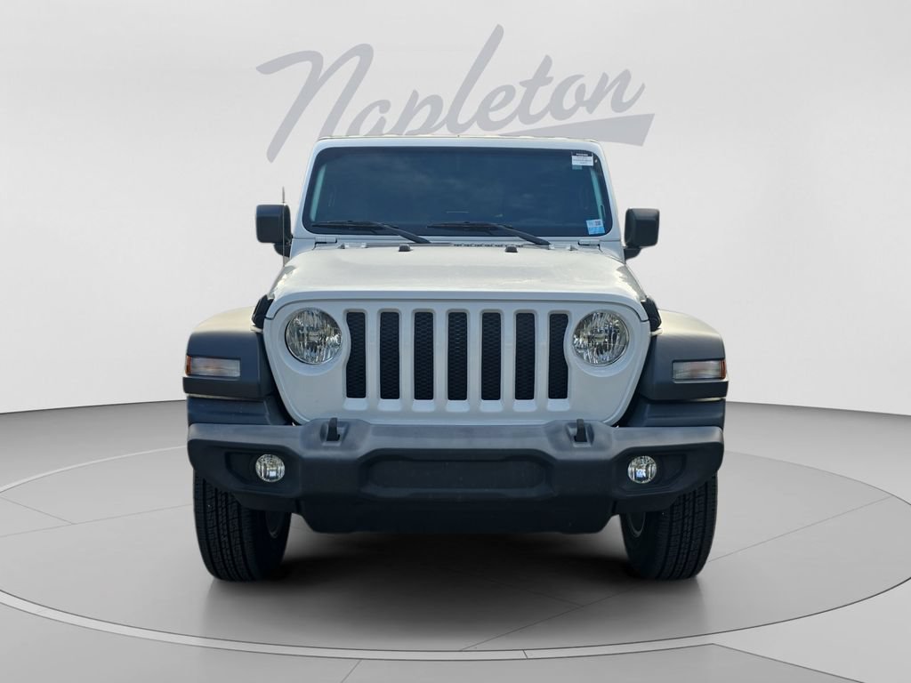 Used 2023 Jeep Wrangler Sport AWD/4WD image 9