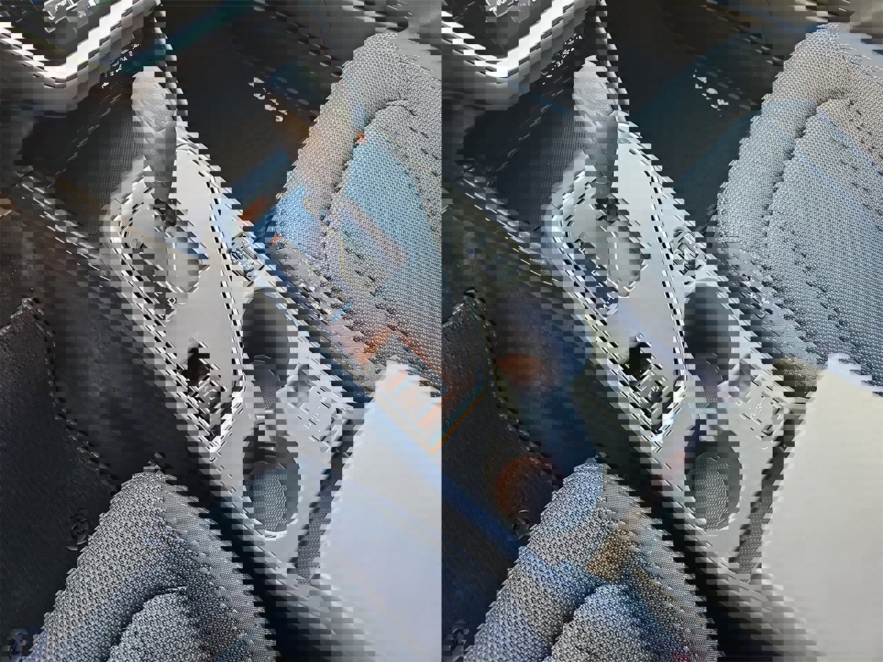 Certified 2024 Subaru Crosstrek 2.0i Premium image 24