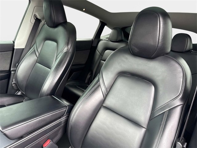 Used 2023 Tesla Model Y Long Range image 19