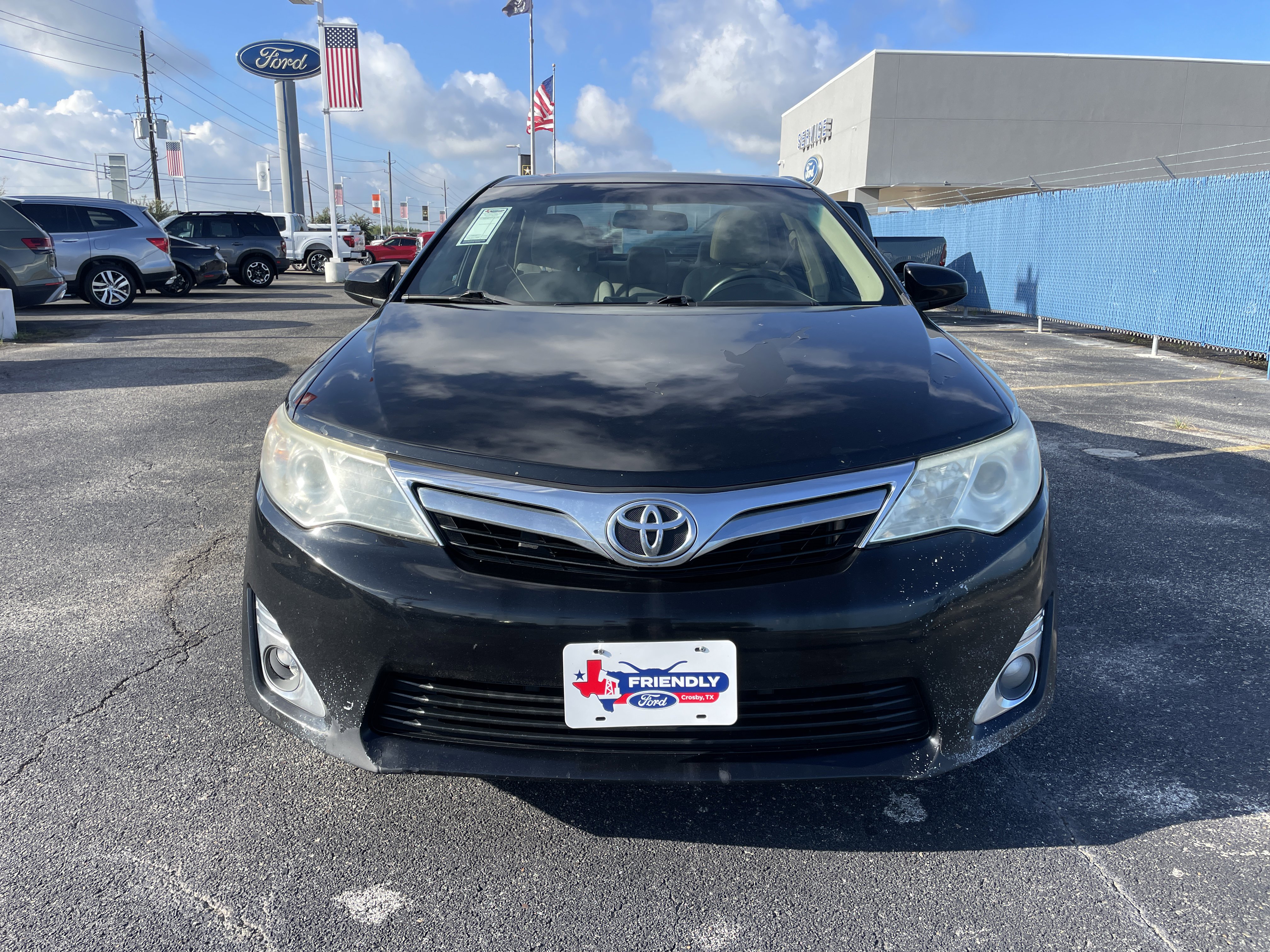 Used 2014 Toyota Camry XLE image 8