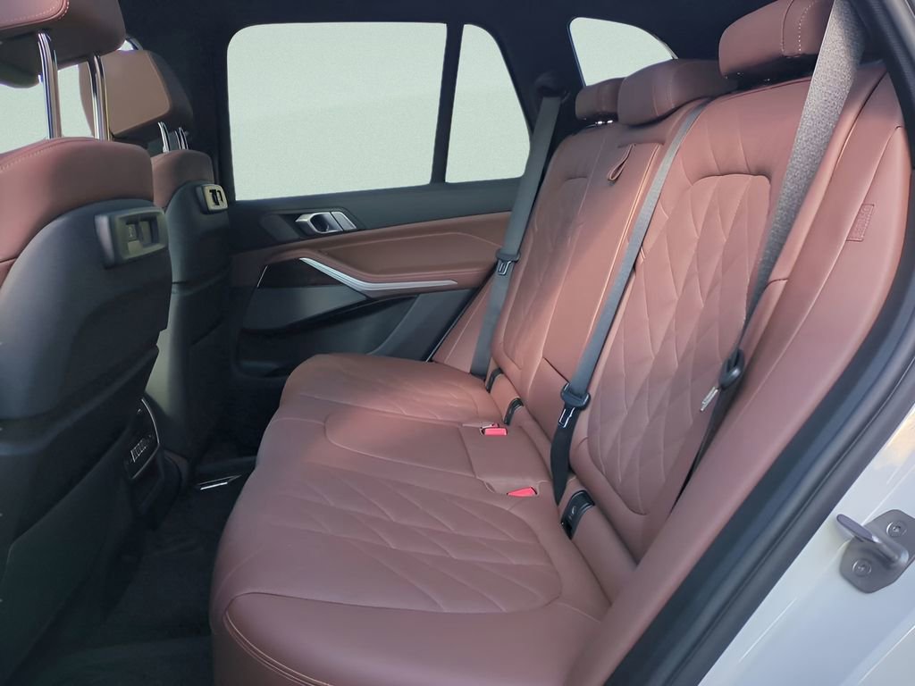 Certified 2023 BMW X5 xDrive40i w/ M Sport Package image 13