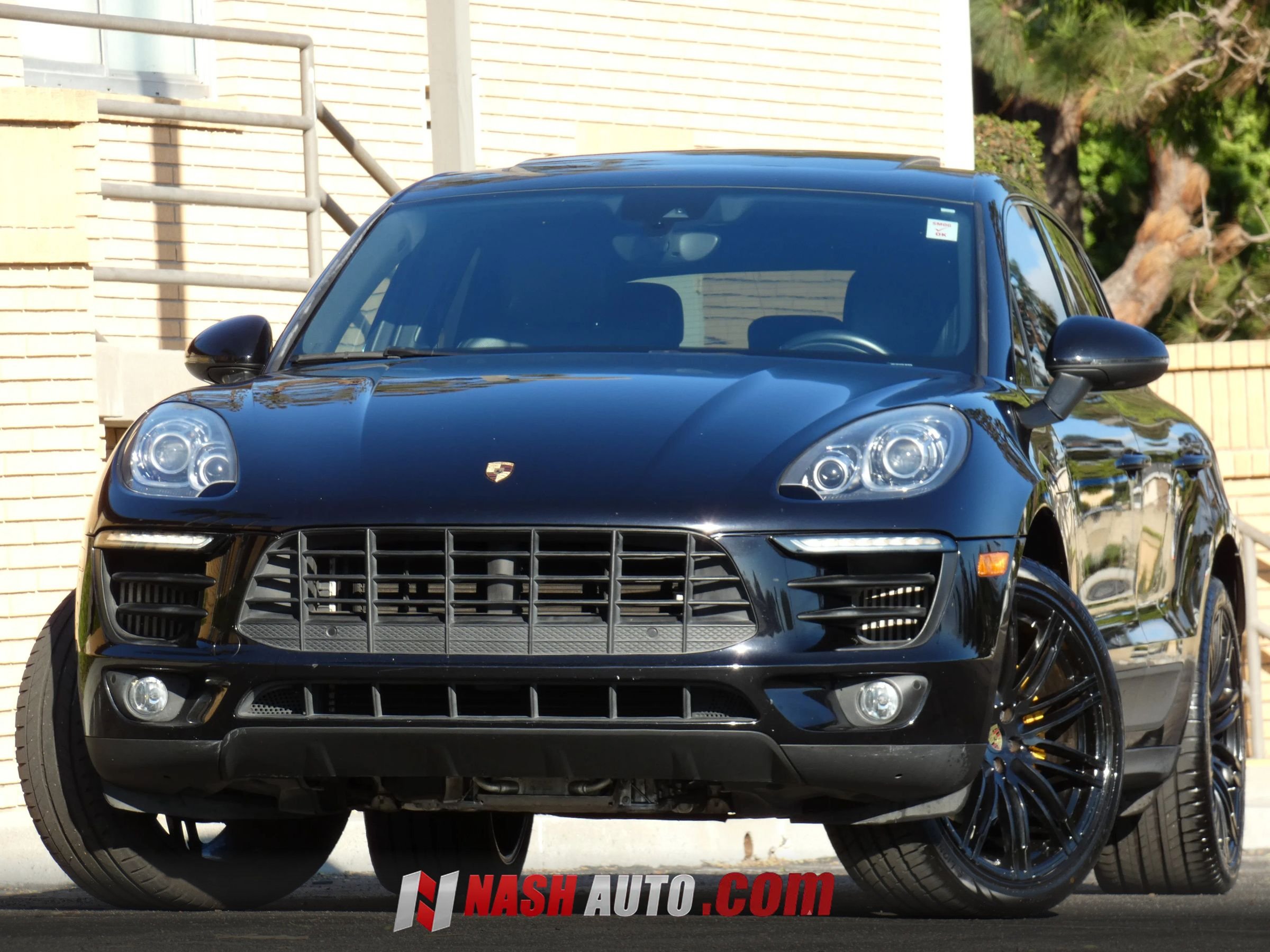 Used 2015 Porsche Macan S AWD/4WD image 4