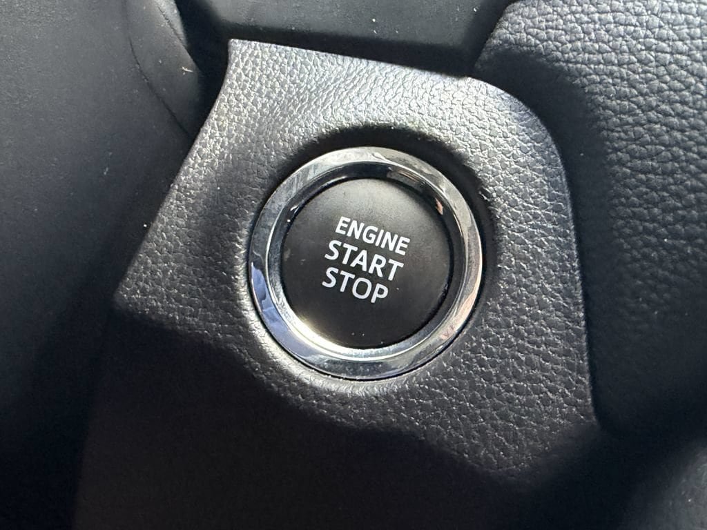 Used 2024 Toyota RAV4 XLE w/ Convenience Package FWD image 30