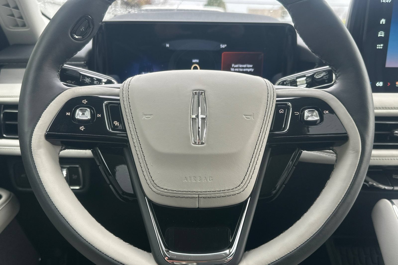 New 2026 Lincoln Aviator Reserve w/ Jet Appearance Package RWD image 22
