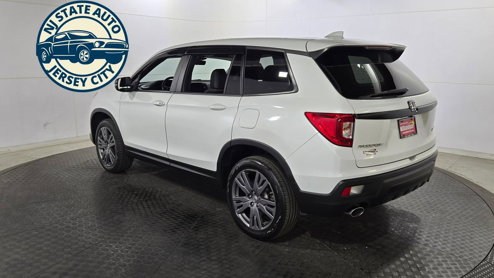 Used 2021 Honda Passport EX-L image 5