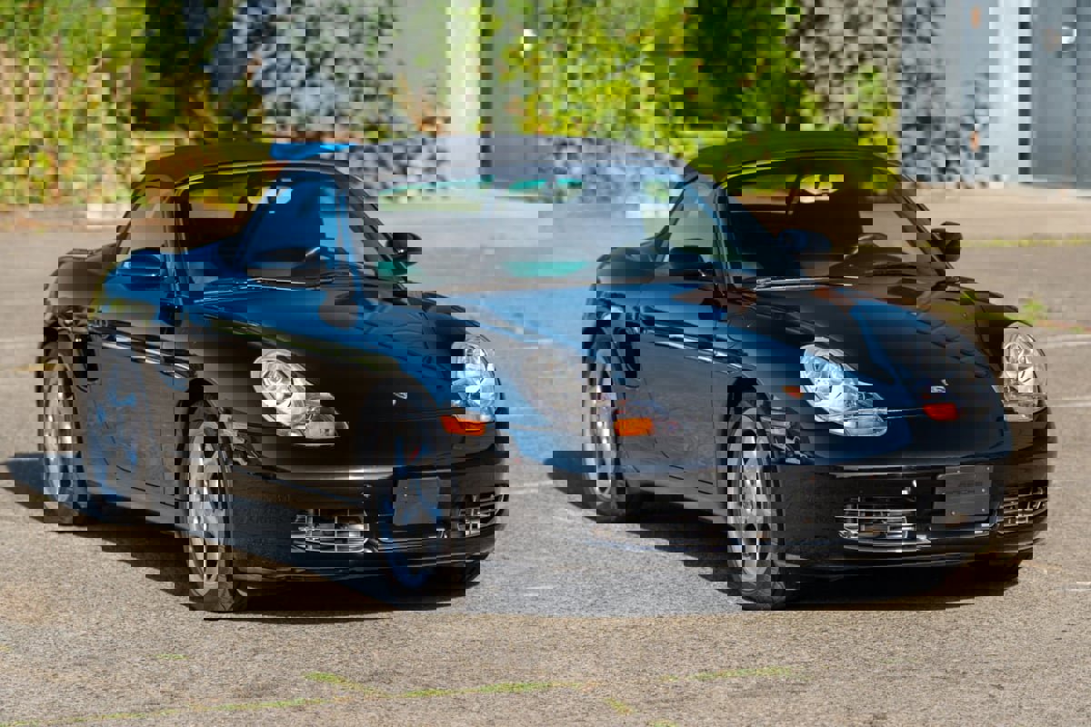 Used 2001 Porsche Boxster S image 8