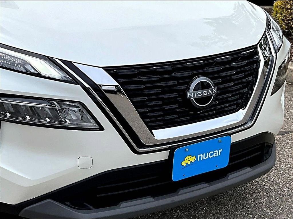 Used 2023 Nissan Rogue SV w/ SV Premium B Package AWD/4WD image 30