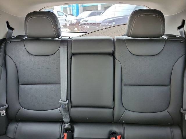 Certified 2023 Chevrolet Bolt LT w/ Infotainment Package FWD image 15