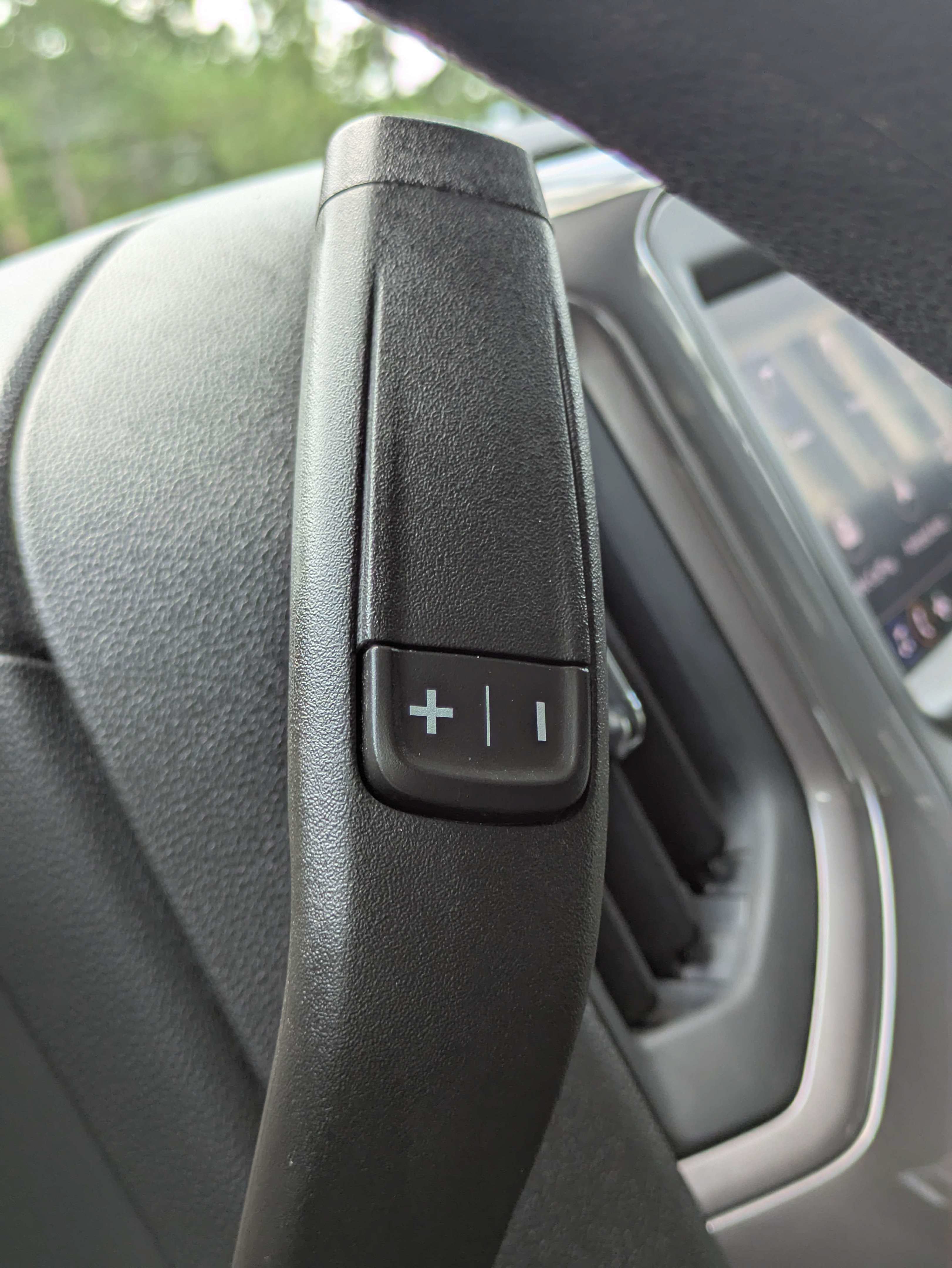 Used 2023 Chevrolet Silverado 1500 Custom w/ LPO, Dark Essentials Package AWD/4WD image 16