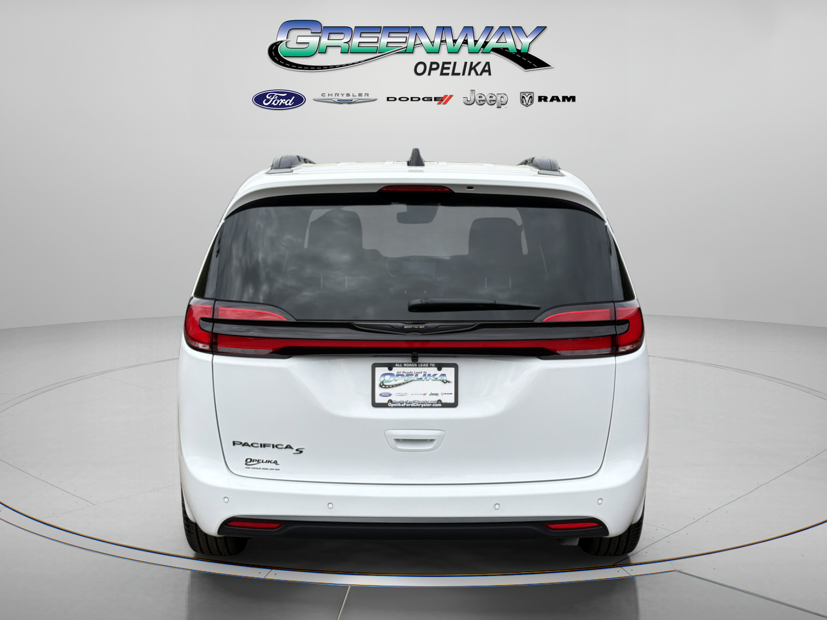 New 2026 Chrysler Pacifica Select w/ S Appearance Package FWD image 4