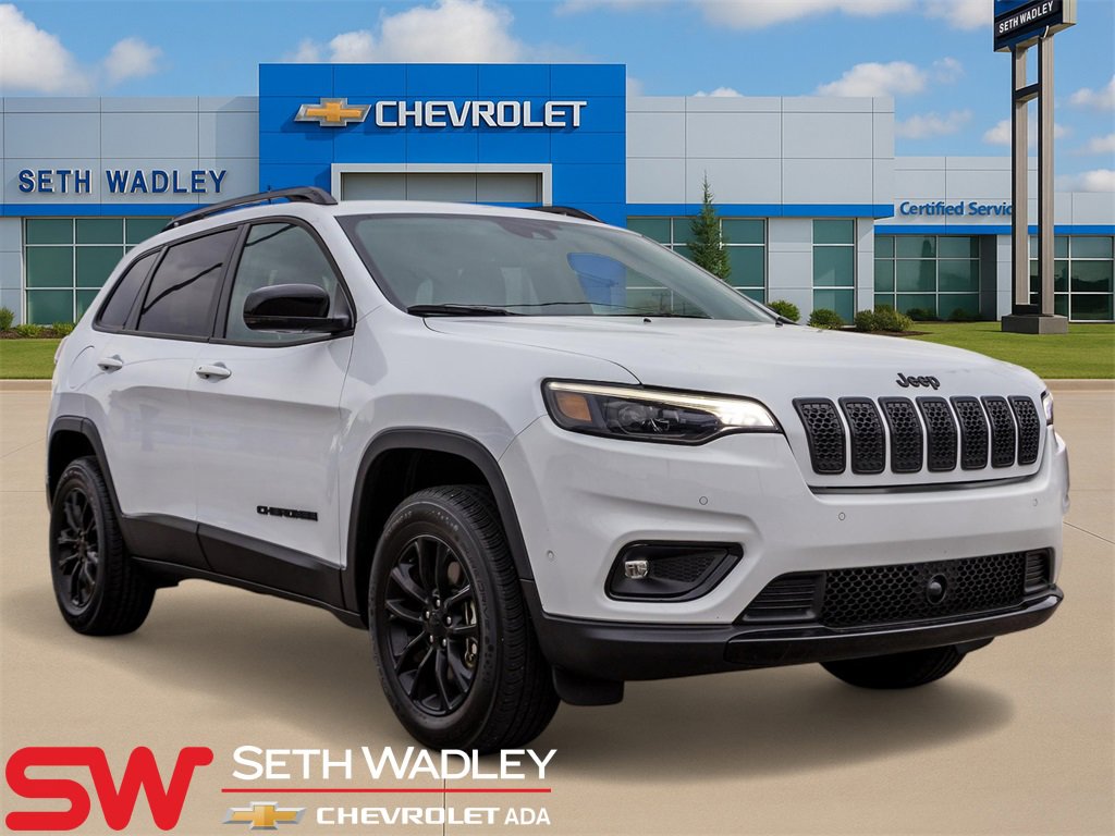 Used 2023 Jeep Cherokee Altitude Lux