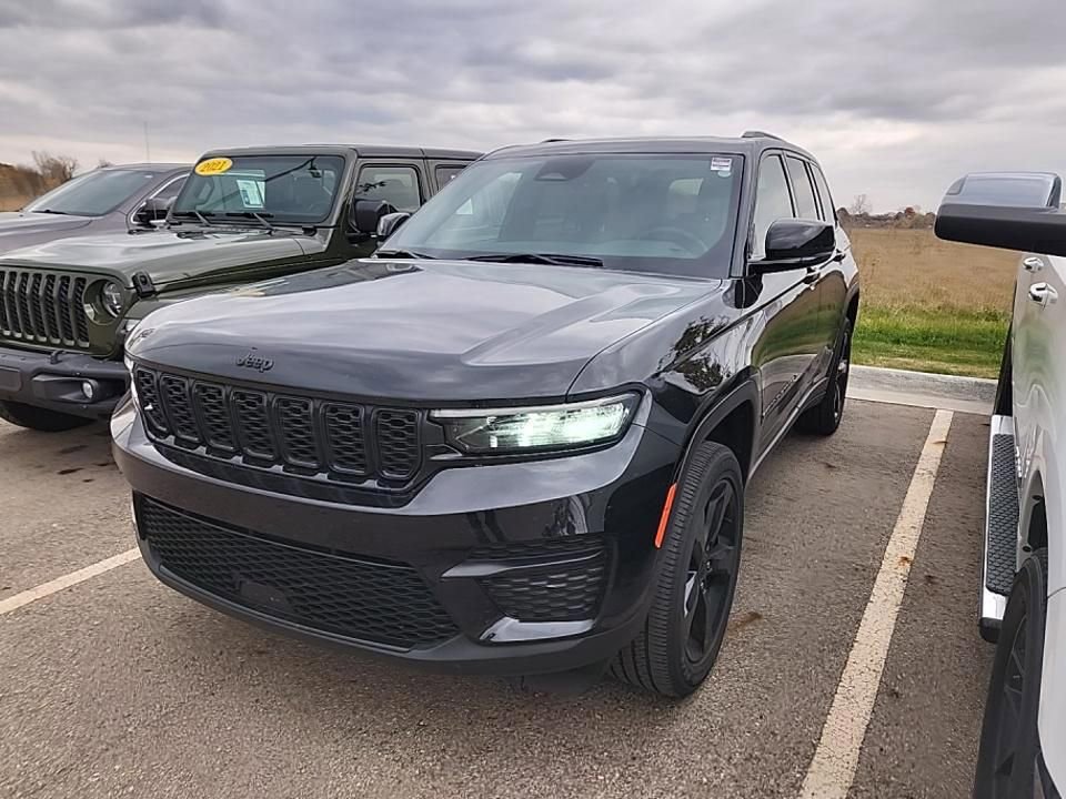 Certified 2023 Jeep Grand Cherokee Altitude