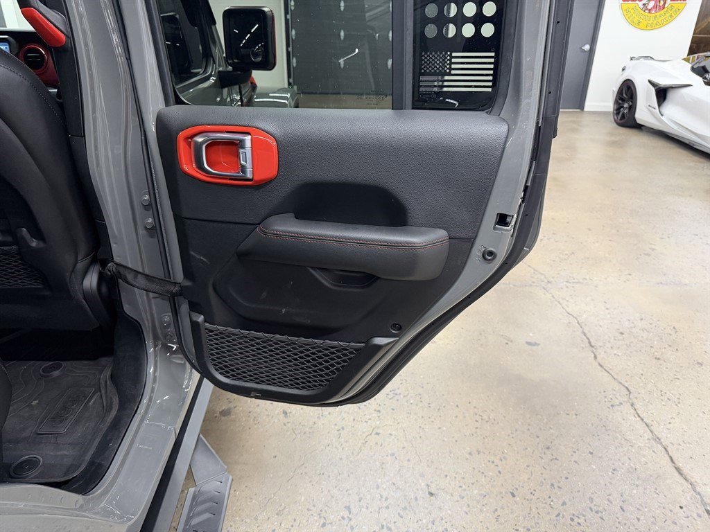 Used 2021 Jeep Gladiator Rubicon AWD/4WD image 28
