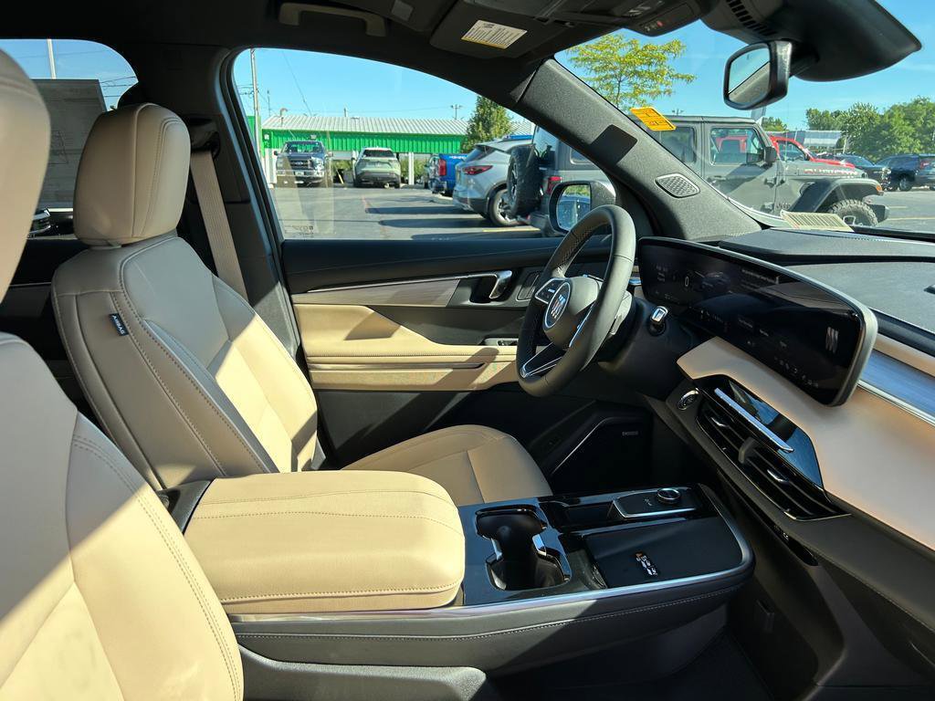 New 2026 Buick Enclave Preferred w/ LPO, Floor Liner Package image 19