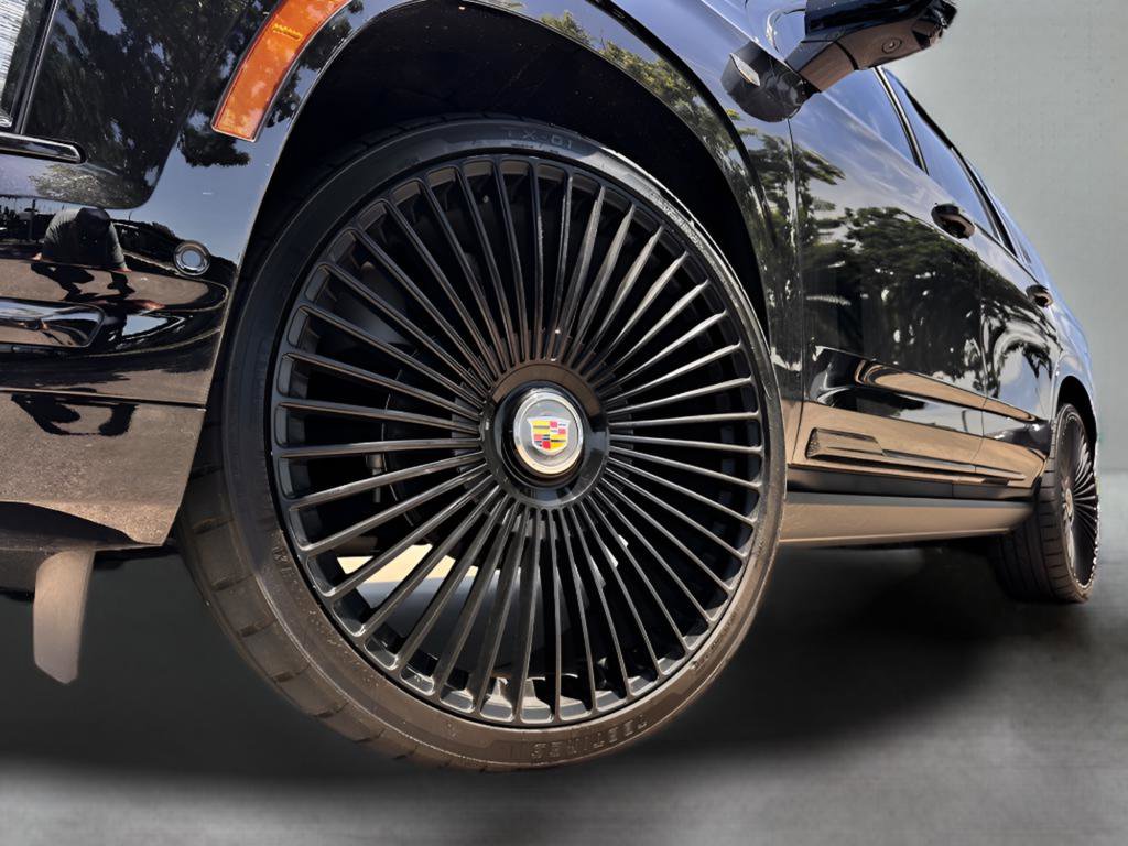 Used 2025 Cadillac Escalade Sport w/ Touring Package AWD/4WD image 36