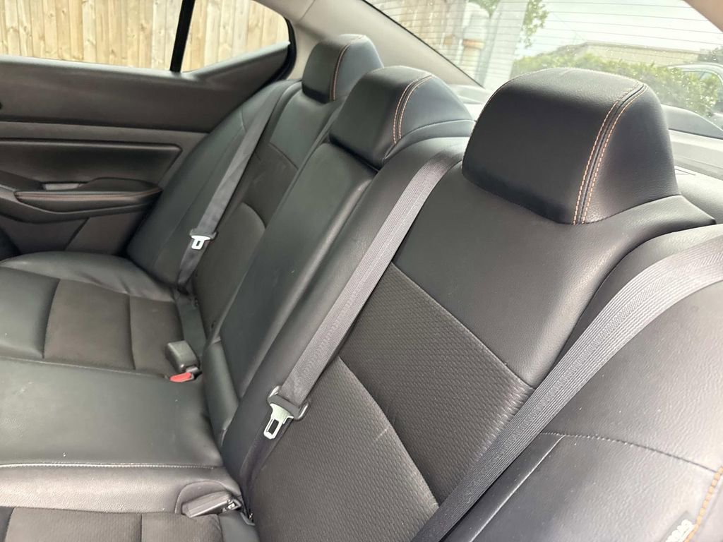 Used 2019 Nissan Altima 2.5 SR w/ SR Premium Package FWD image 15