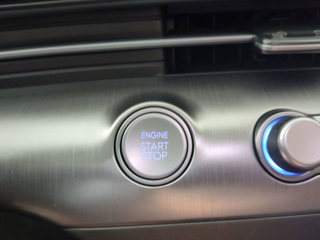 Certified 2026 Hyundai Kona SEL Sport AWD/4WD image 38
