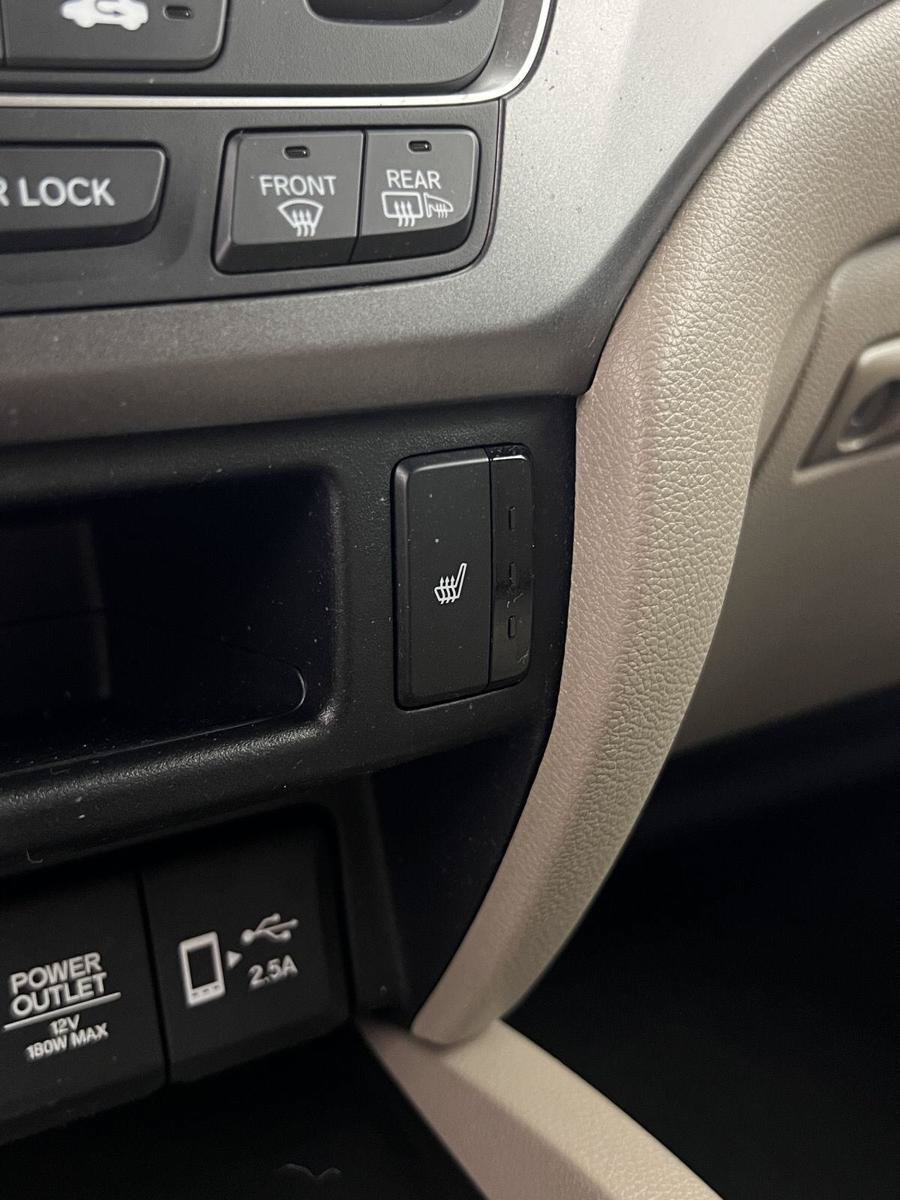 Used 2021 Honda Pilot EX image 22
