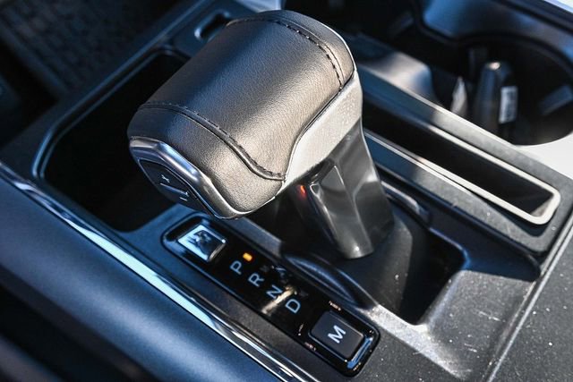 Used 2025 Ford F150 Lariat w/ Equipment Group 501A Mid image 22