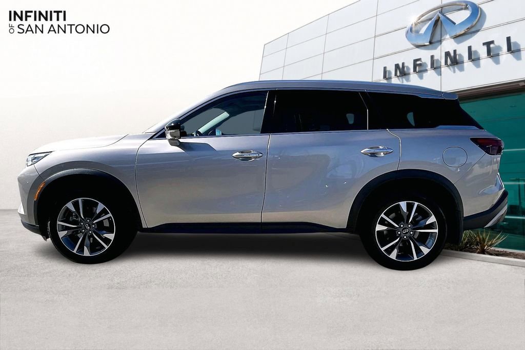 Certified 2023 INFINITI QX60 Luxe w/ Cargo Package AWD/4WD image 48