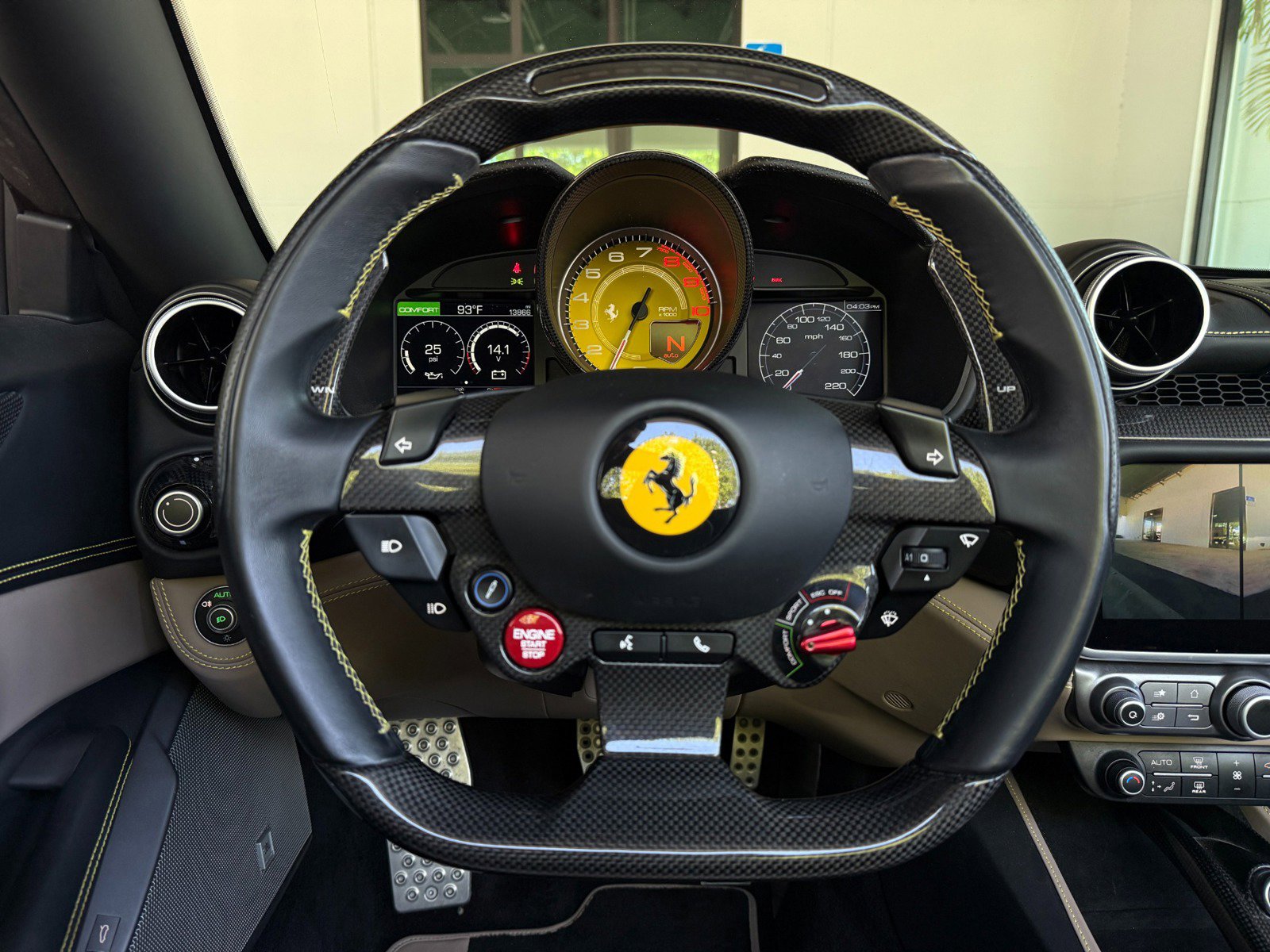 Used 2019 Ferrari Portofino RWD image 43