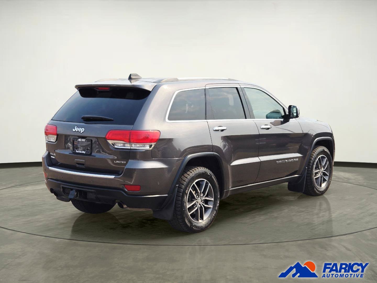 Used 2018 Jeep Grand Cherokee Limited AWD/4WD image 8